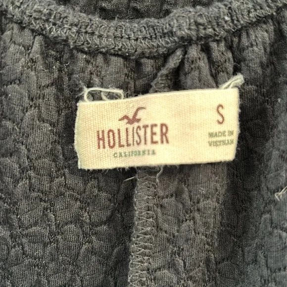 Hollister black dress with cutout back. - Picture 7 of 9
